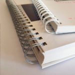 Encuadernacion con espiral metalica - PrintaPrint