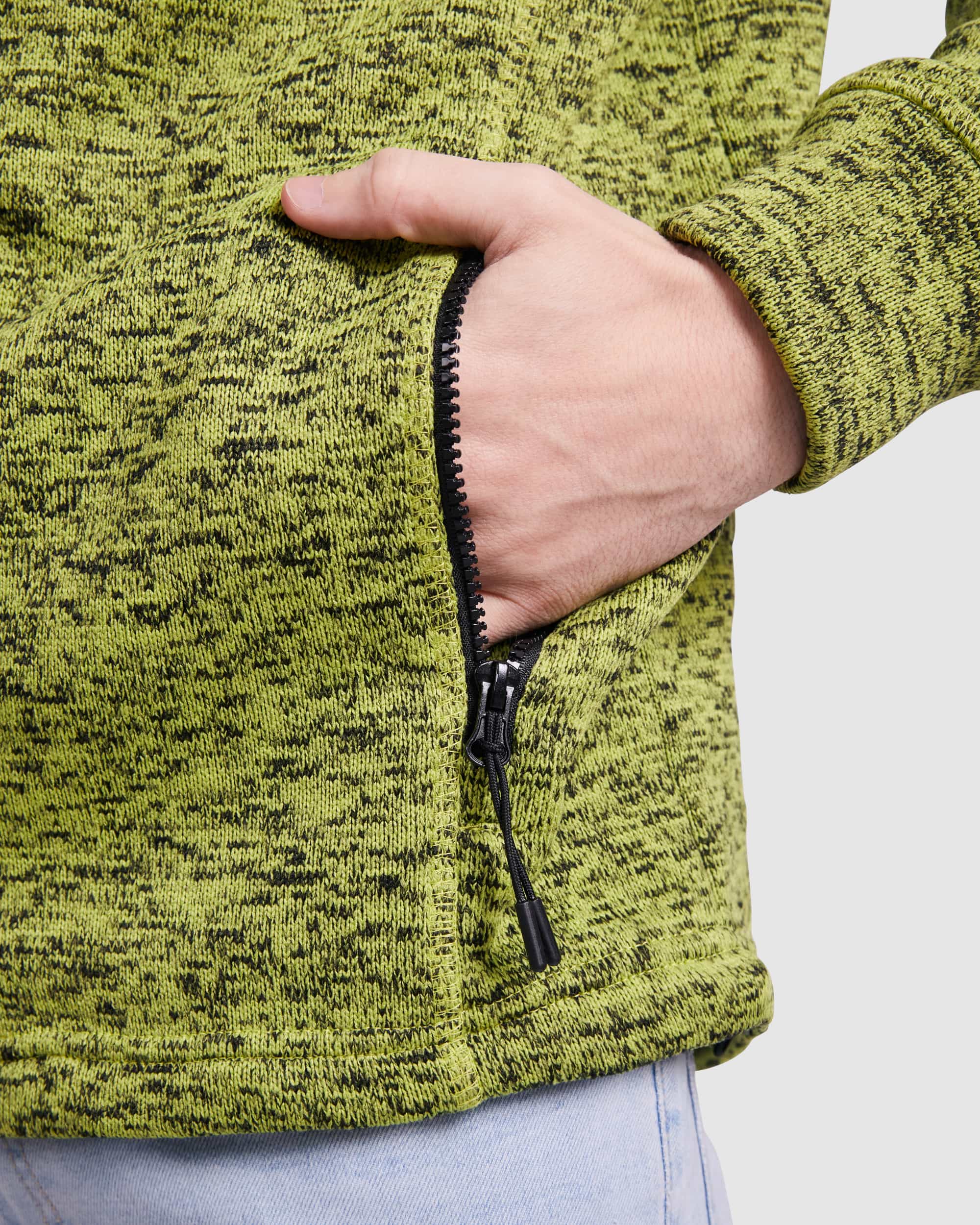 Sudadera EVEREST - Detalle bolsillo